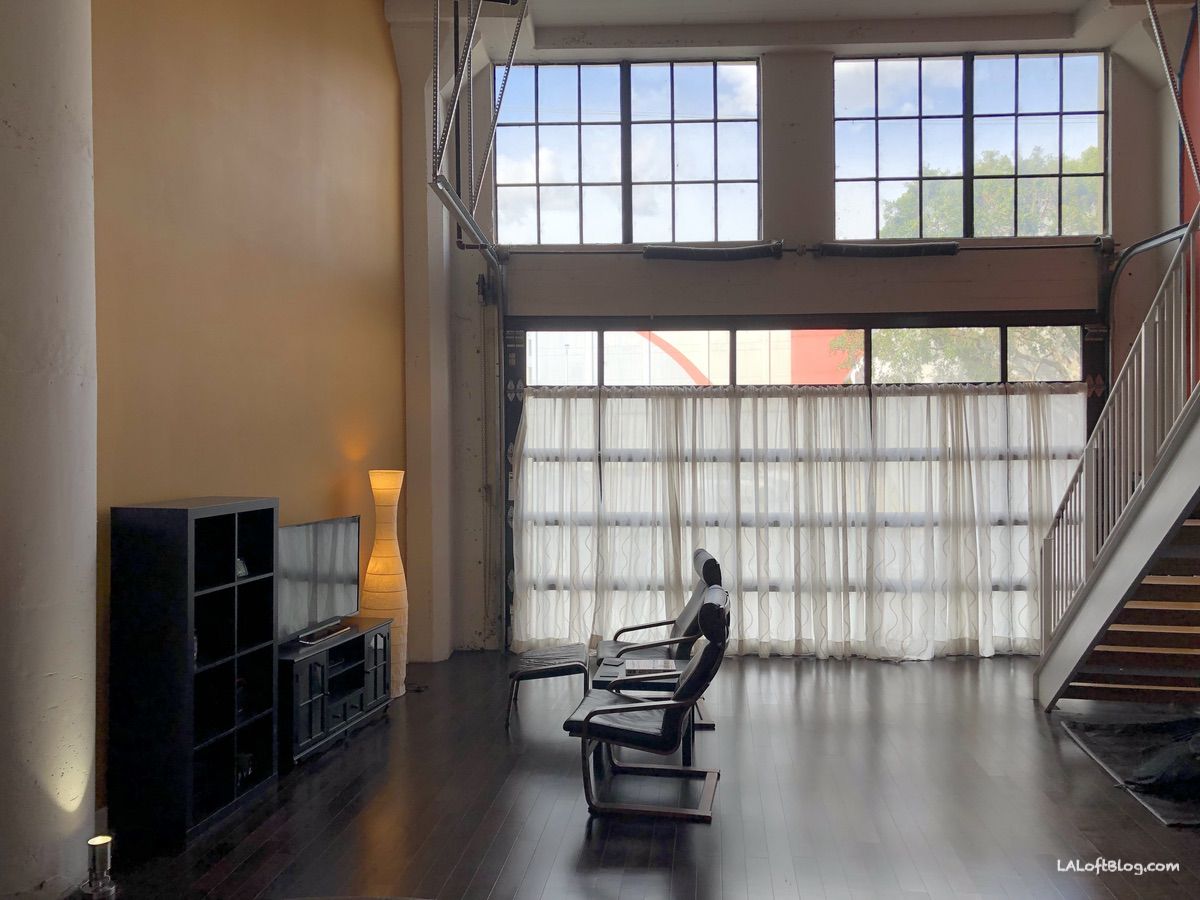 Gallery Detail: Los Angeles Amazing 2 Story Industrial Live Work Loft For